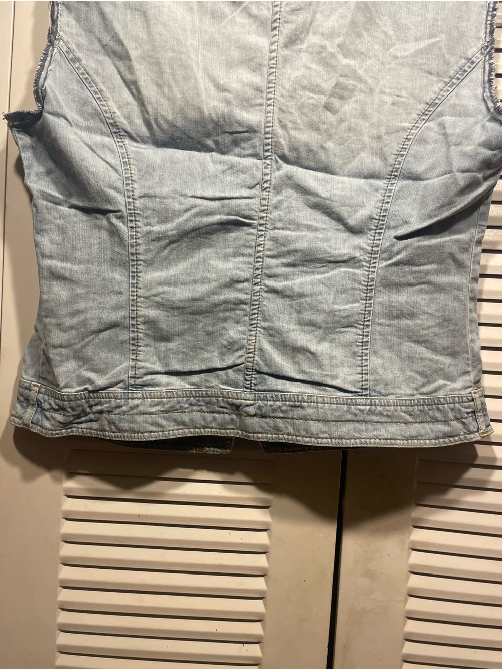 Comfort Denim Women’s Light Blue Denim Vest - Picture 6 of 7